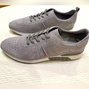Tod’s Sneakers Mens 12 Light Gray Suede